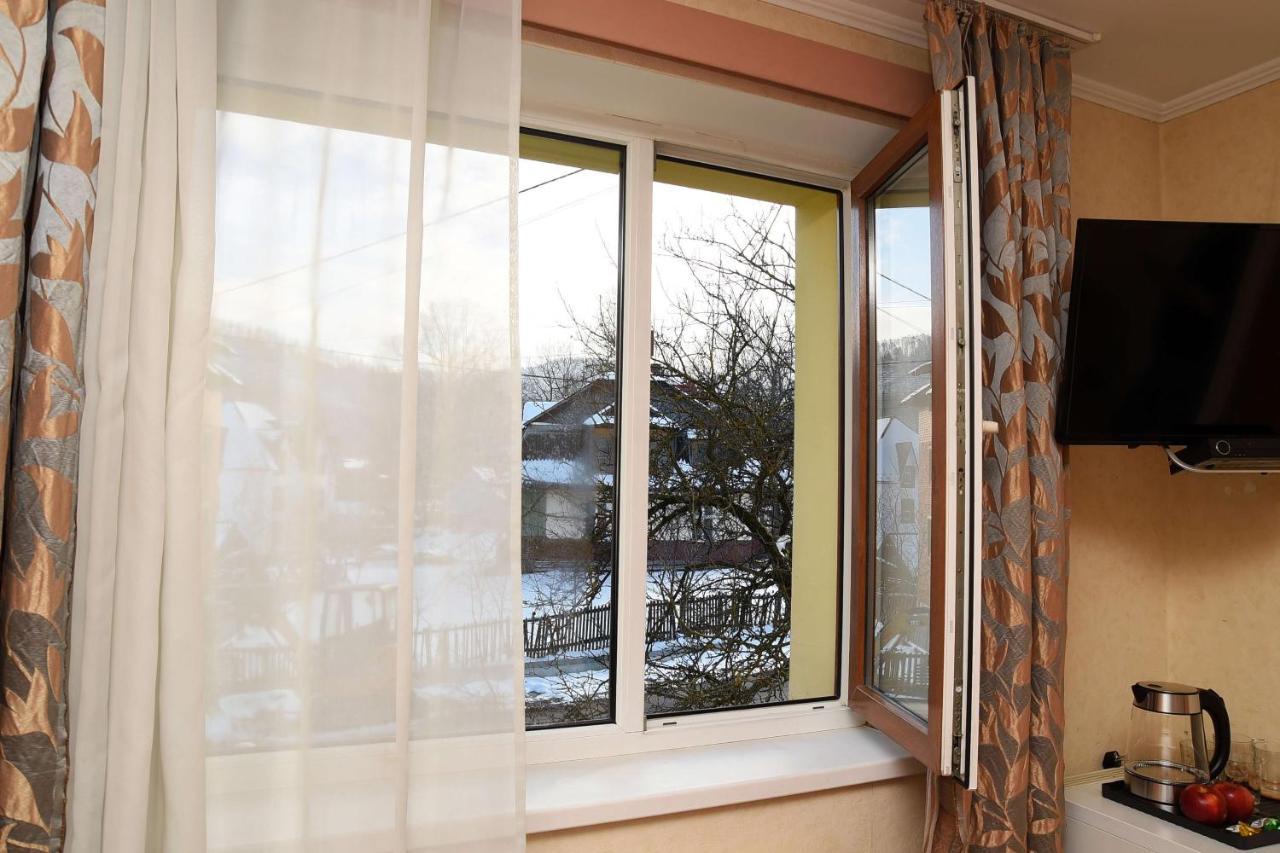 ירמכה Oskolok Dovbusha Mini-Hotel מראה חיצוני תמונה