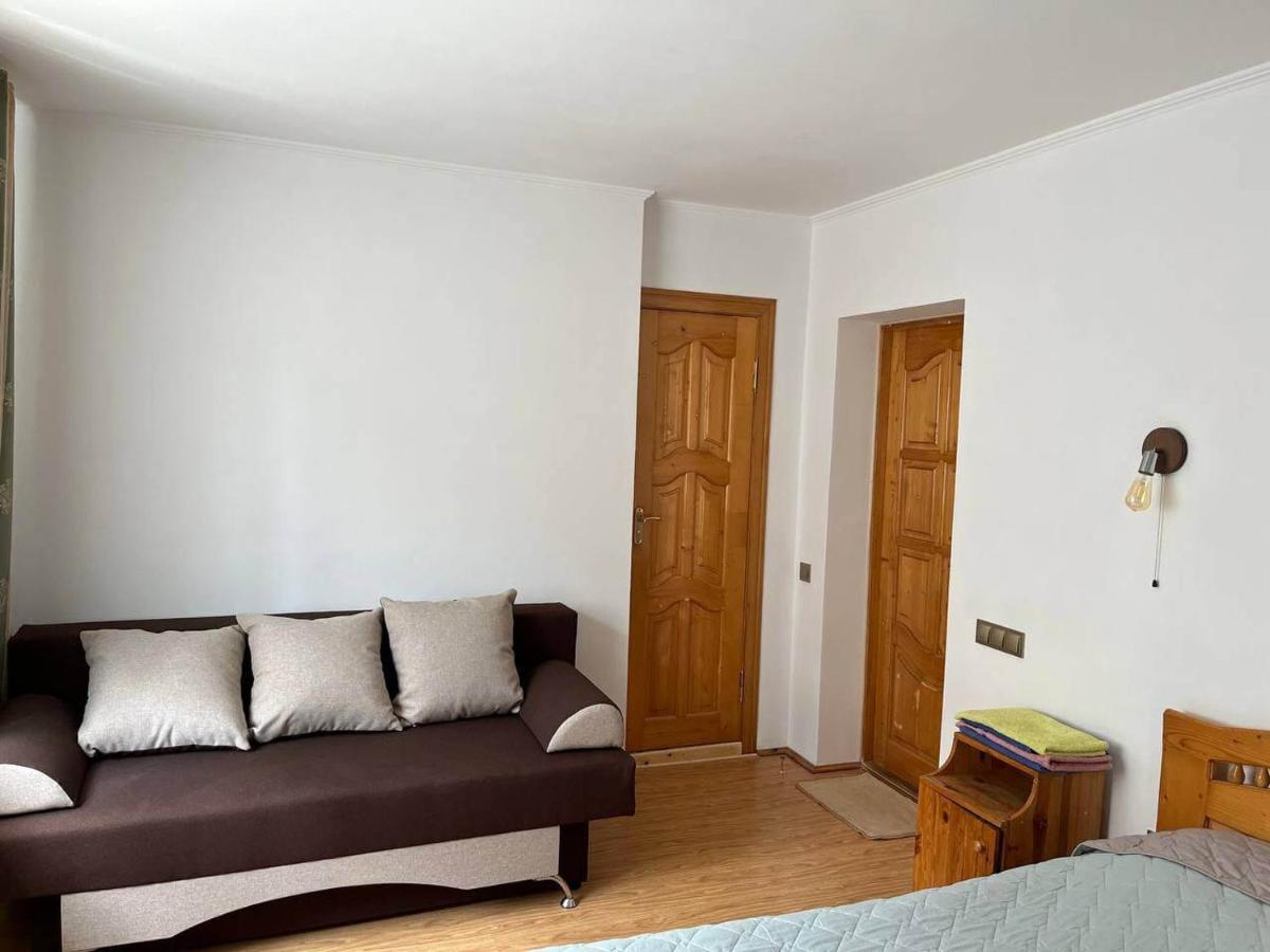 ירמכה Oskolok Dovbusha Mini-Hotel מראה חיצוני תמונה