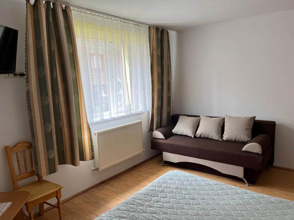 ירמכה Oskolok Dovbusha Mini-Hotel מראה חיצוני תמונה