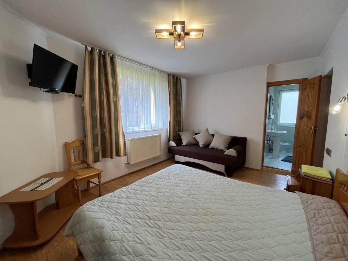 ירמכה Oskolok Dovbusha Mini-Hotel מראה חיצוני תמונה