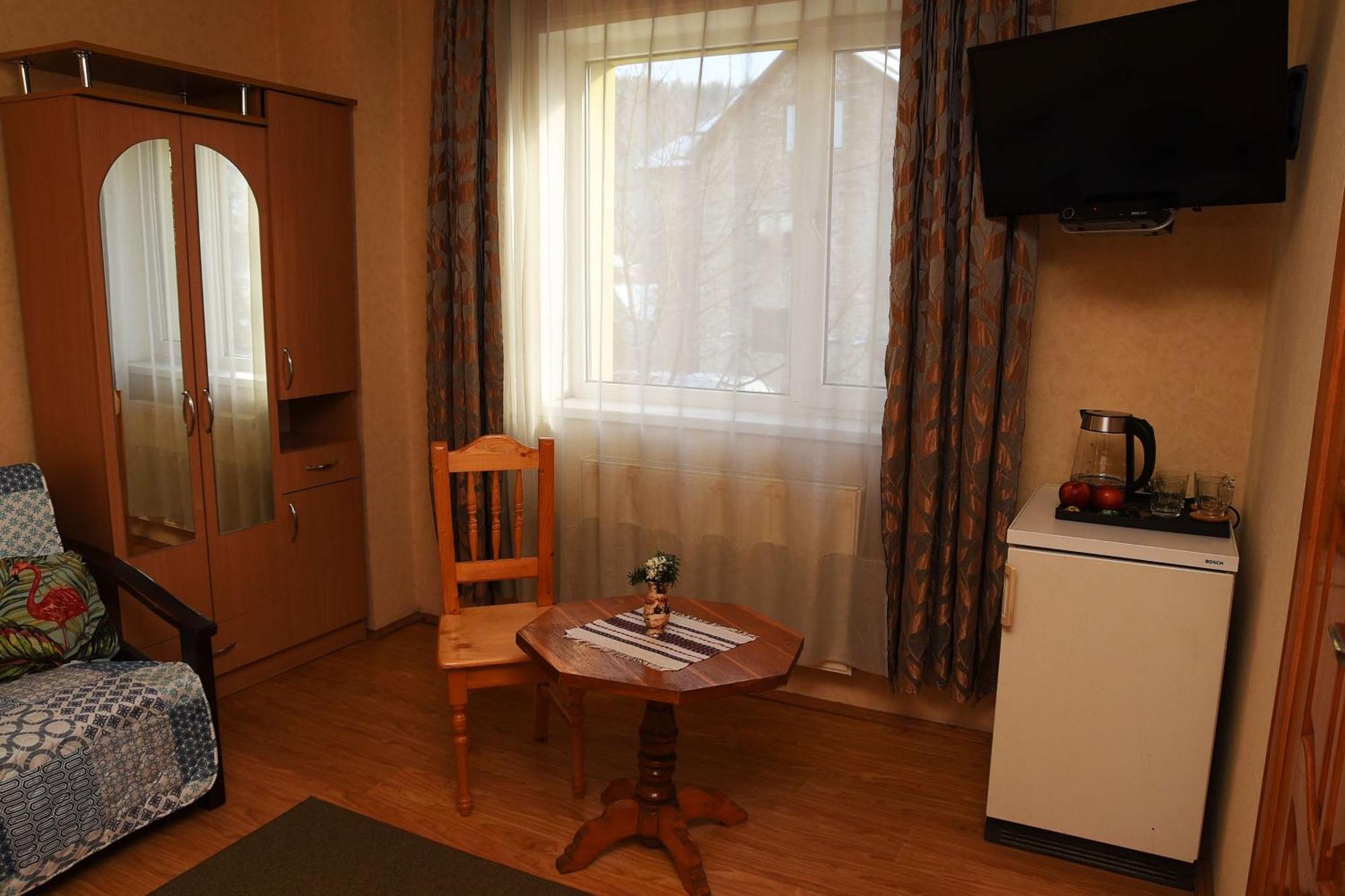 ירמכה Oskolok Dovbusha Mini-Hotel חדר תמונה