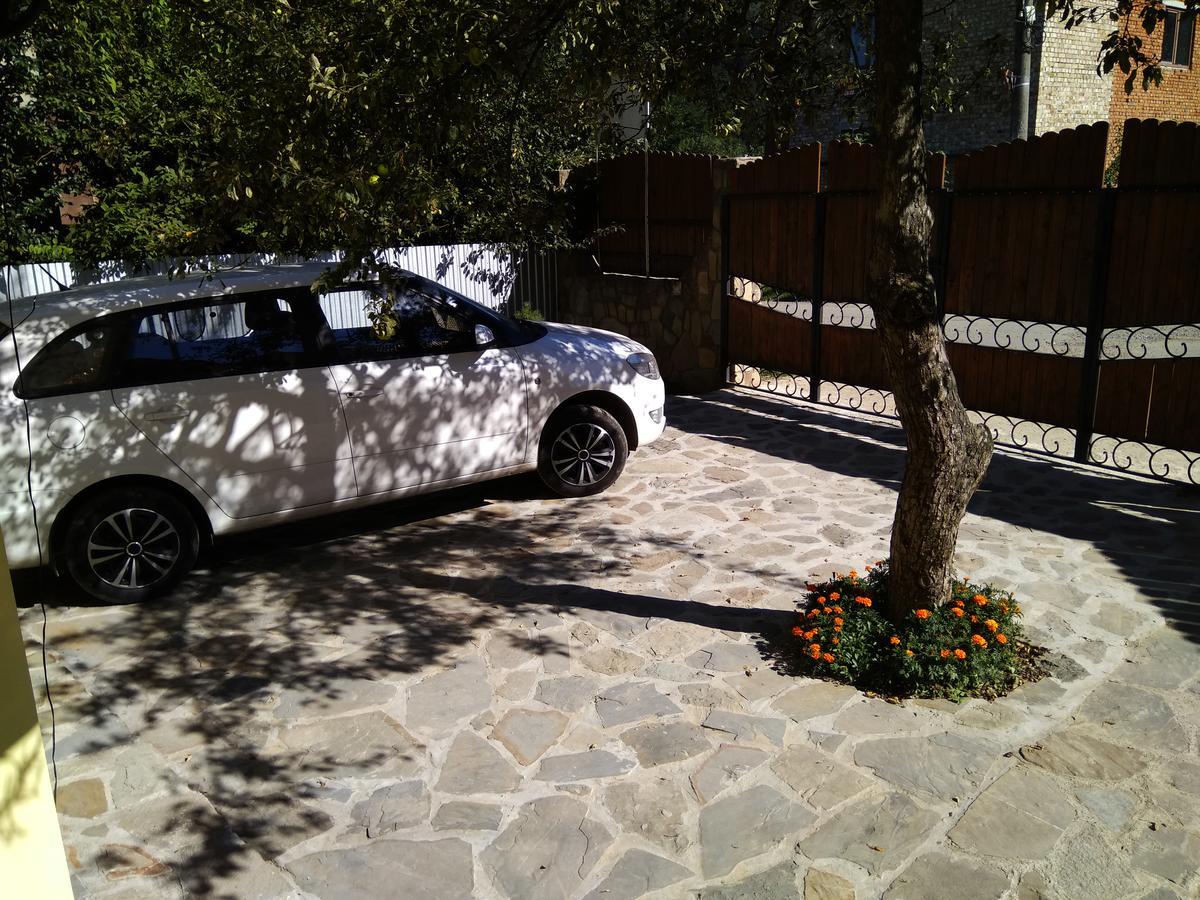 ירמכה Oskolok Dovbusha Mini-Hotel מראה חיצוני תמונה